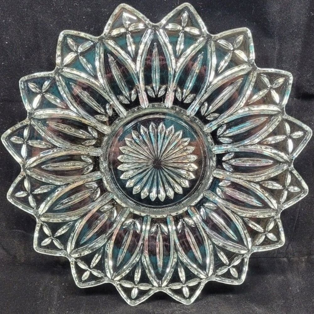 Federal Glass Serving Plate Clear Petal Pattern Scalloped Edge 11.5 Inch Vtg